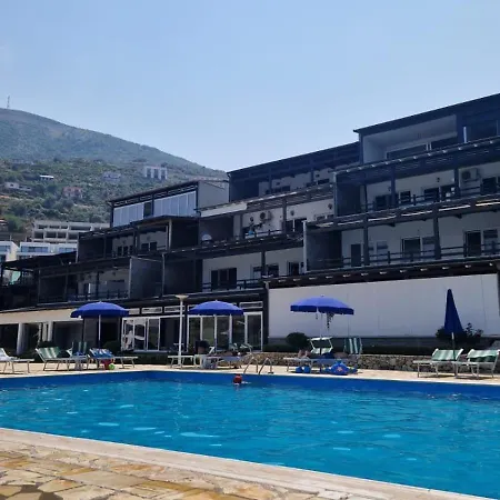 Happy Blue 1 * Vlore
