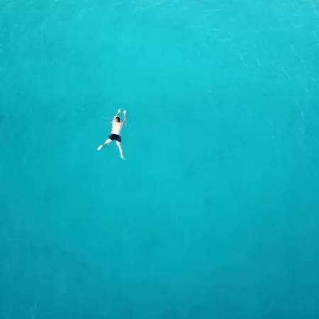 Happy Blue 1 Wlora