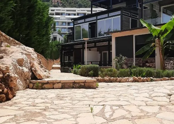 Happy Blue 1 * Vlorë