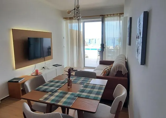 Apartament Happy Blue 1 *
